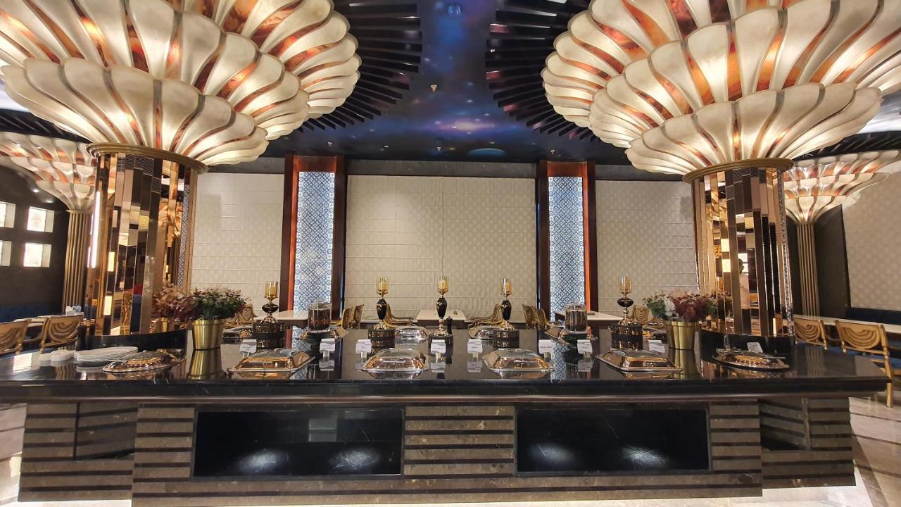 Hotel Sepal Батинда Екстериор снимка