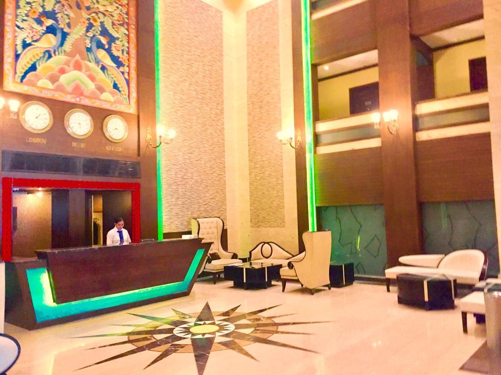 Hotel Sepal Батинда Екстериор снимка